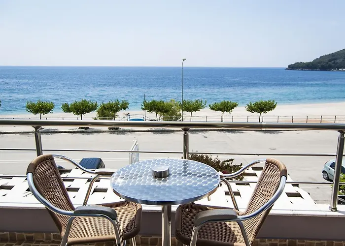 ディーマ 3* ヒマラ